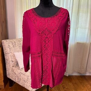 Denim 24/7 Magenta Crochet Accent Blouse